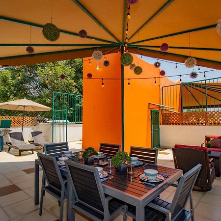הוילה קוארנבאקאבה New! Bamboo Rooftop מראה חיצוני תמונה